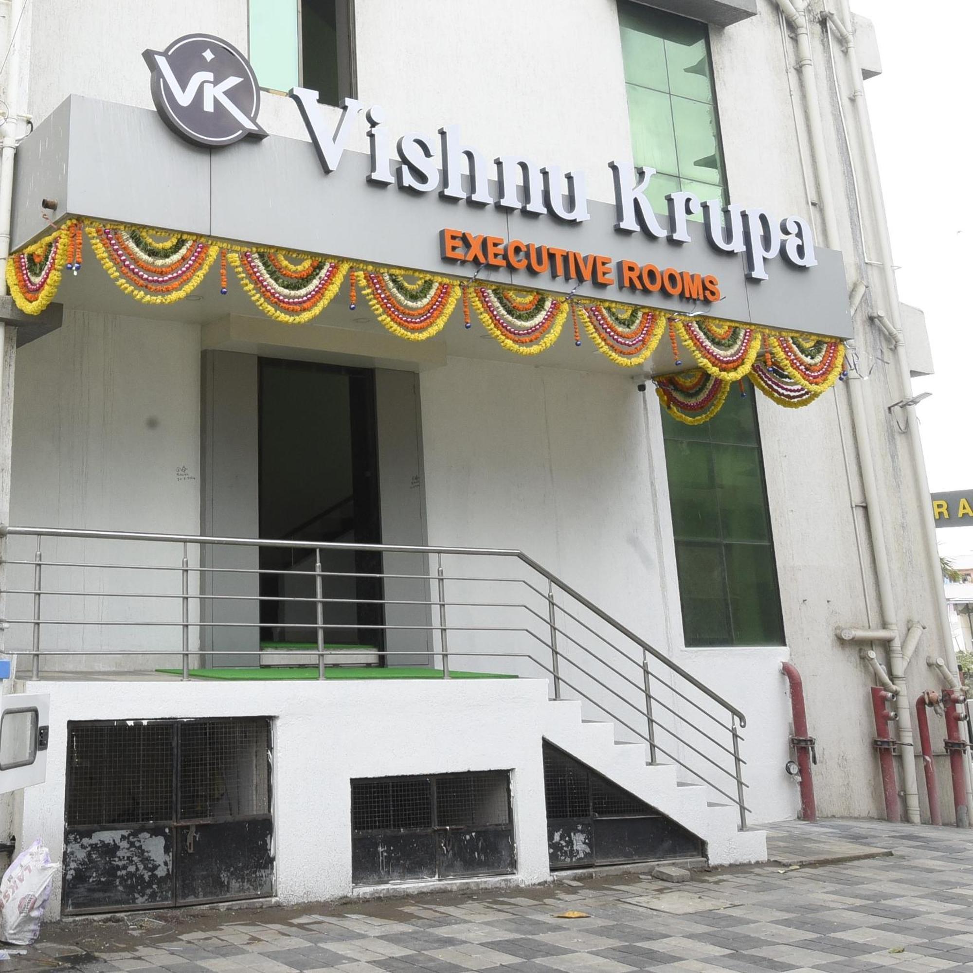 Vishnu Krupa Executive Rooms Virār Esterno foto